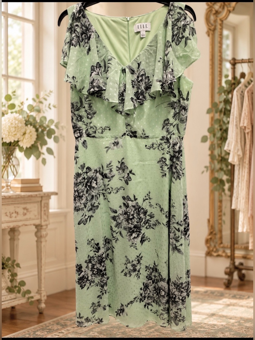 Elle size 12 vintage floral dress
